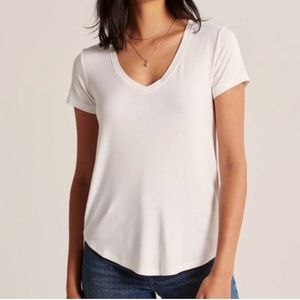 Abercrombie white Soft AF v-neck tee size XXL